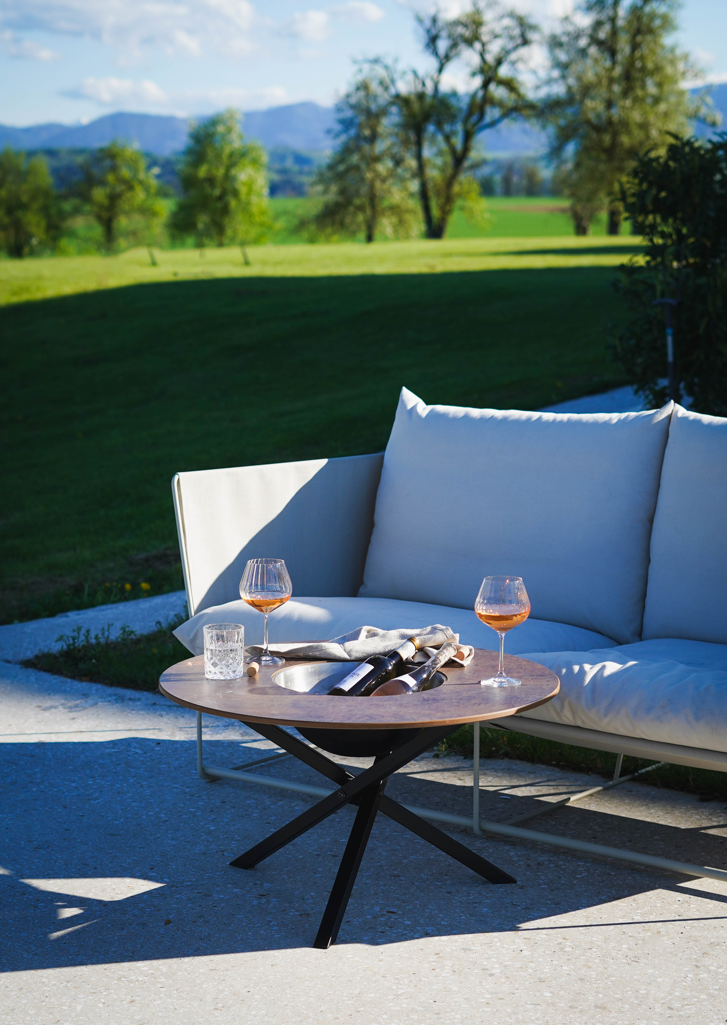 Loungetisch