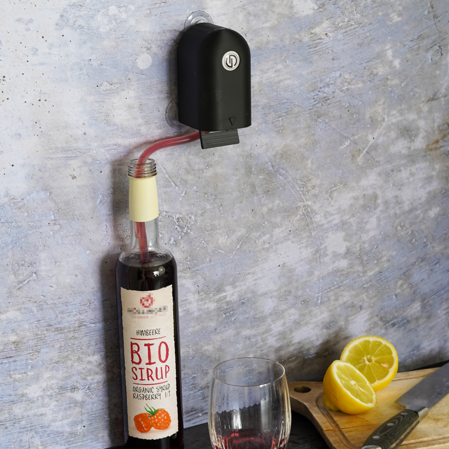 Press and Sip Saftspender